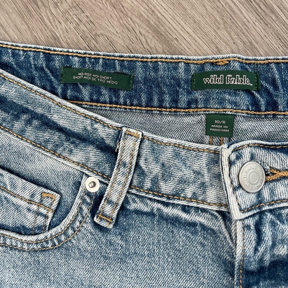 NWT wild fable Mid Rise Denim Shorts 4” inseam target - Picture 4 of 7